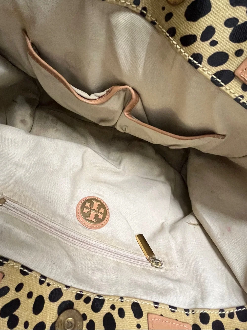 Tory Burch Vintage Ella Tote Animal Print Tan Leather Shiny Coated Canvas Fair